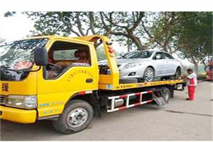 武冈附近24小时汽车拖车服务热线