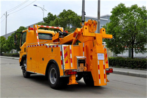 武冈高速路拖车费